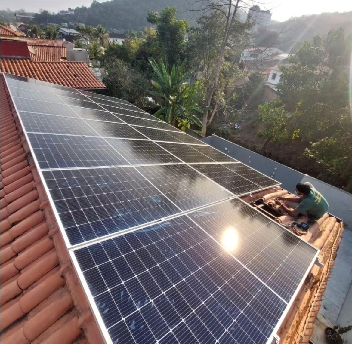Front Solar RJ